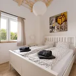 Vila Romantic With A Large Pool Surrounded By Greenery - By Traveler Tourist Agency Krk Id 2150 Garica