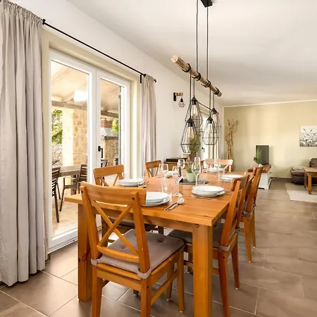 Villa Romantic With A Large Pool Surrounded By Greenery - By Traveler Tourist Agency Krk Id 2150 *