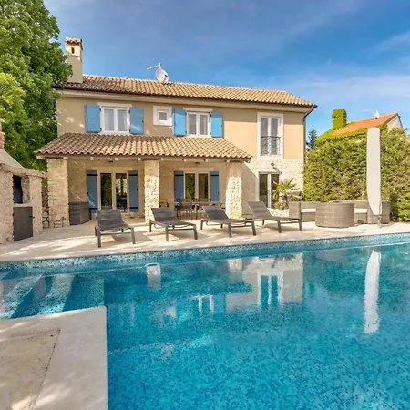 Romantic With A Large Pool Surrounded By Greenery - By Traveler Tourist Agency Krk Id 2150