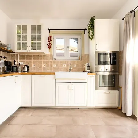 Villa Romantic With A Large Pool Surrounded By Greenery - By Traveler Tourist Agency Krk Id 2150 *