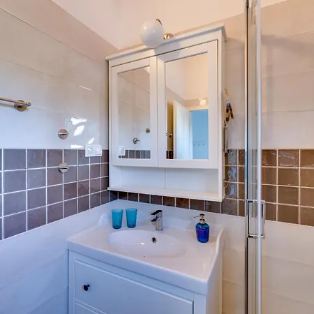 Villa Romantic With A Large Pool Surrounded By Greenery - By Traveler Tourist Agency Krk Id 2150 *