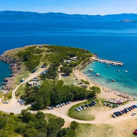 Romantic With A Large Pool Surrounded By Greenery - By Traveler Tourist Agency Krk Id 2150