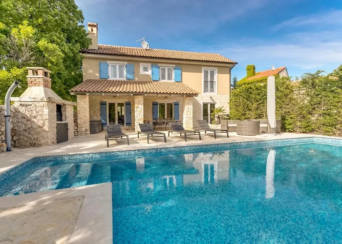 Romantic With A Large Pool Surrounded By Greenery - By Traveler Tourist Agency Krk Id 2150