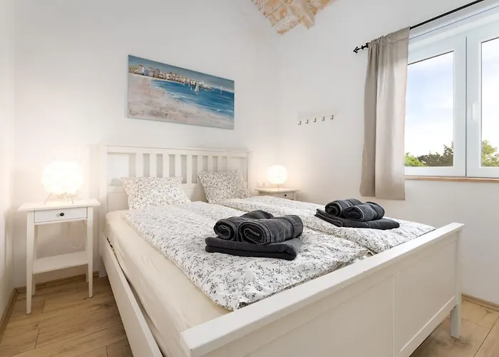 Romantic With A Large Pool Surrounded By Greenery - By Traveler Tourist Agency Krk Id 2150 * Garica