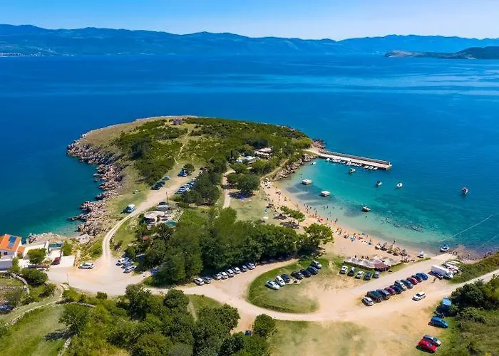 Romantic With A Large Pool Surrounded By Greenery - By Traveler Tourist Agency Krk Id 2150